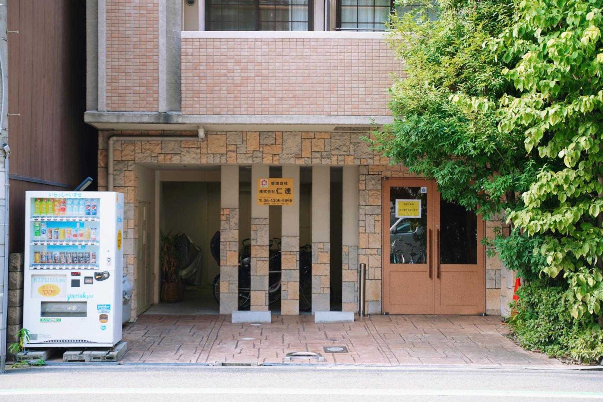 Kuromon Royal Appartement Osaka Buitenkant foto